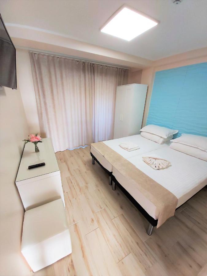Camere De Inchiriat Băltenii de Sus Buitenkant foto